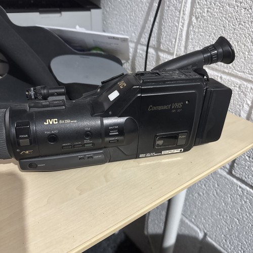 Jvc camcorder axm23 - jvc,