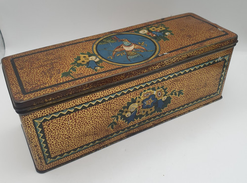Vintage cream cracker tin cws - vintage,