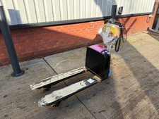 New Pedestrian Pallet Truck