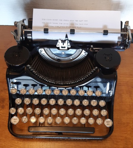 Vintage underwood portable - vintage,