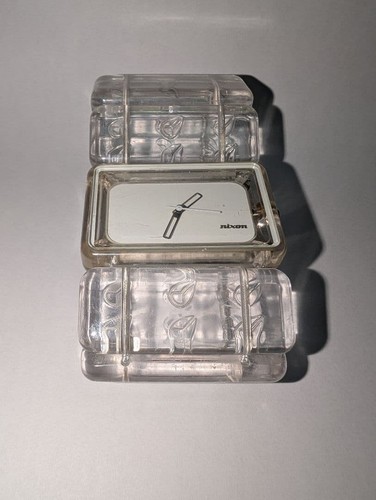 Nixon the vega clear working - nixon, clear,