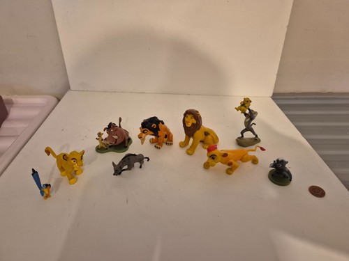 Disney lion king figure bundle - lion,