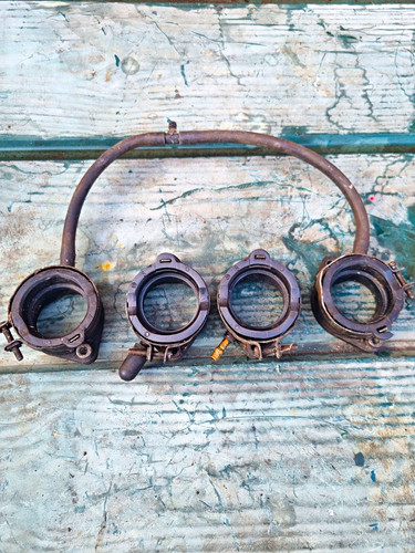 Kawasaki zzr 1100 carb inlet - kawasaki,