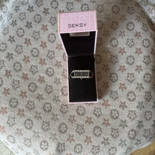 Seksy sekonda ladies - by,
