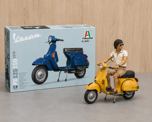 B40 vespa scooter rider - b40, figure