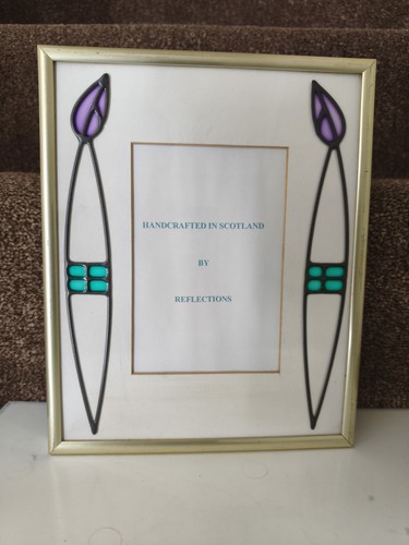 Mackintosh style photo - style,