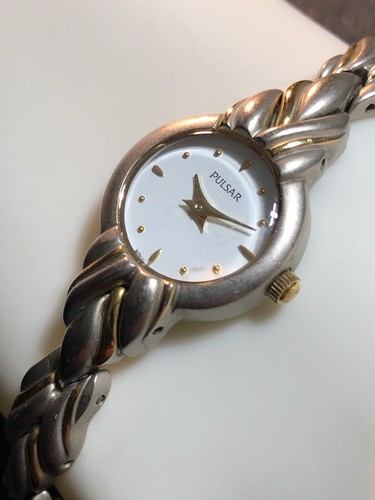 Vintage pulsar seiko women - vintage,
