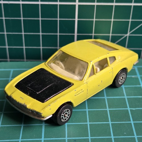 Corgi juniors aston martin dbs - corgi,