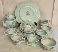 Vintage 22-Piece Adams Calyx Ware 'Singapore Bird' Design Partial Tea Set