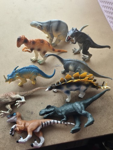 Unbranded dinosaurs bundle - unbranded,