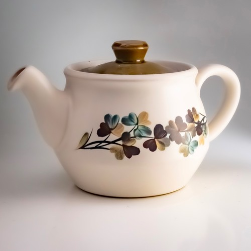 Denby teapot shamrock vintage - denby,