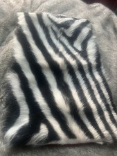 OKA Zebra Black And White