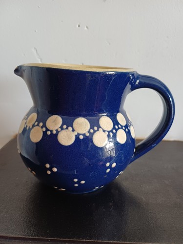 Vintage blue with white dots - blue,