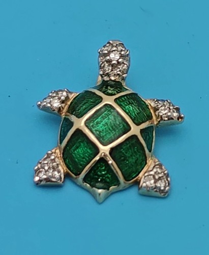 10k yellow gold - green, enamel