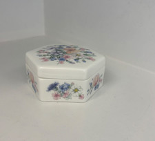 WEDGWOOD - "ANGELA" - BONE