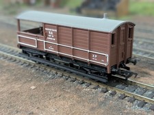 Bachmann 33-301C OO Gauge BR Brown Toad Brake Van W17390