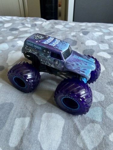 Monster jam grave digger gears - jam,