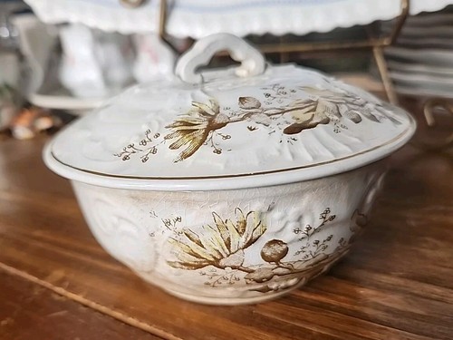 Antique shabby chic - shabby,