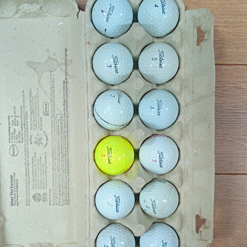 Titleist golf balls - 12,