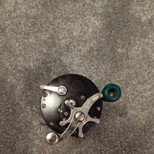 antique penn 85 fishing reel