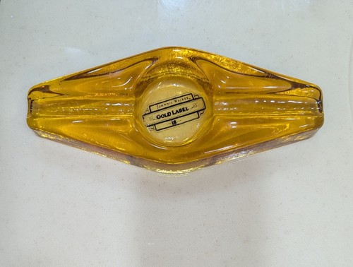 Johnnie walker gold label - gold,