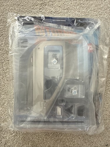 Eaglemoss build the back - back, to