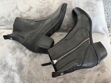 Ladies Soft Leather Black