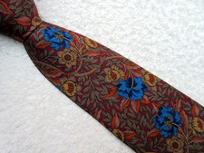 VINTAGE FLORAL RED GOLD BLUE