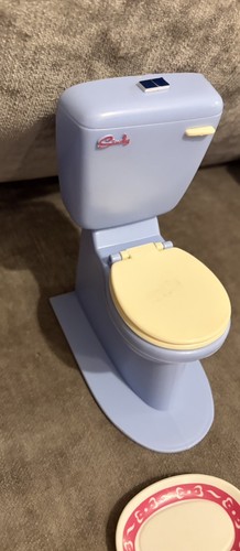 Pedigree sindy toilet - pedigree, from