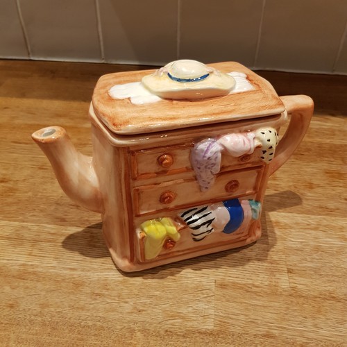 Novelty dresser teapot ceramic - teapot,