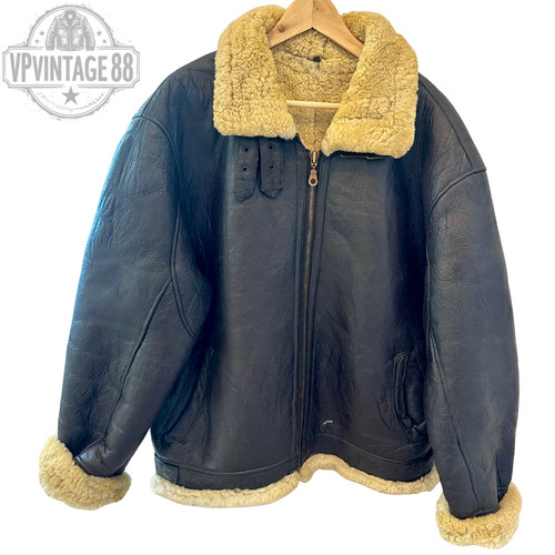 Vintage aviator bomber - b-3,