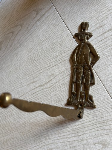 Vintage solid brass - vintage,