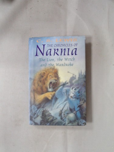 The lion witch - lion,, and