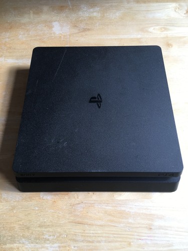 Sony playstation - 4, (cuh-2216a)