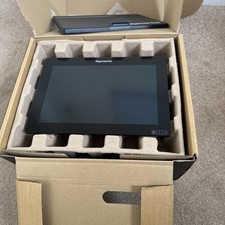 Raymarine  Axiom 12