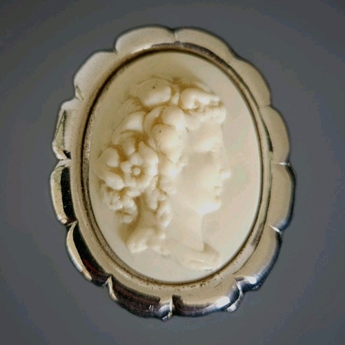 Vintage silver brooch cameo - vintage,