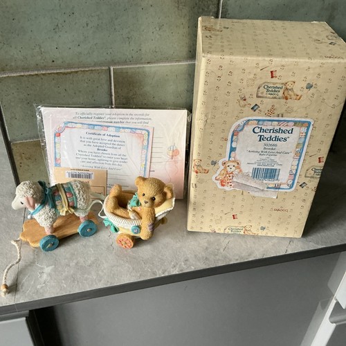 Cherished teddies model - cherished,
