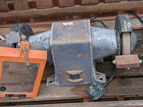 Bench grinder 240v grinding - grinder,