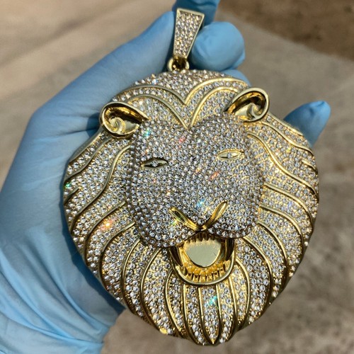 Huge big lion head - lion, jumbo