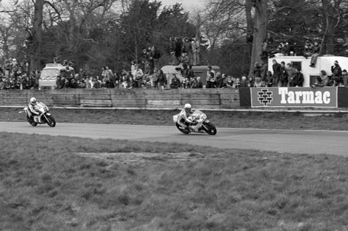 Steve baker yamaha leads mick - steve,