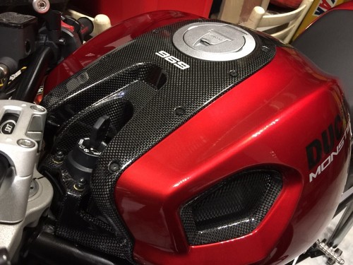 Tank cover upper carbon fiber - upper,