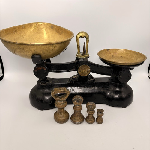 Vintage kitchen scales black - kitchen,