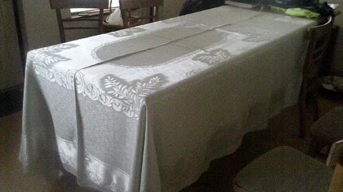 Large vintage double damask - large,