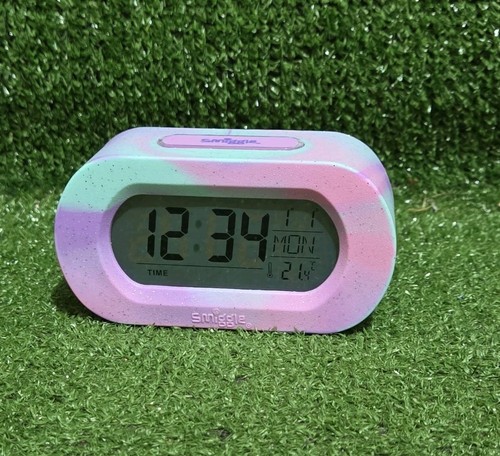 Smiggle talking clock light - smiggle, up
