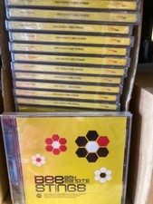 Bmx bandits bee - 'bee, stings'-