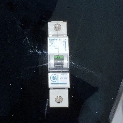 Series mcb amp type - series, 32