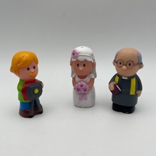 ELC Happyland Wedding Figures