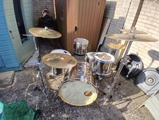 Pearl Forum 5 Piece Drum Kit