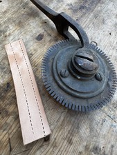 Leathercraft Bookbinding Cobblers Stitch Marker Pricking Iron Wheel Finishing
