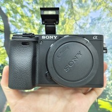 Sony Alpha A6400 Camera